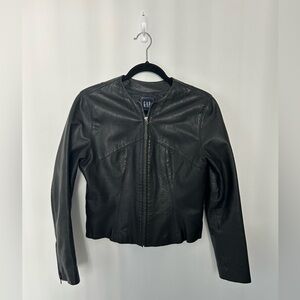 Vintage 90s Early2000s GAP Sleek Black Leather Slim Fit Zip Moto Biker Jacket
